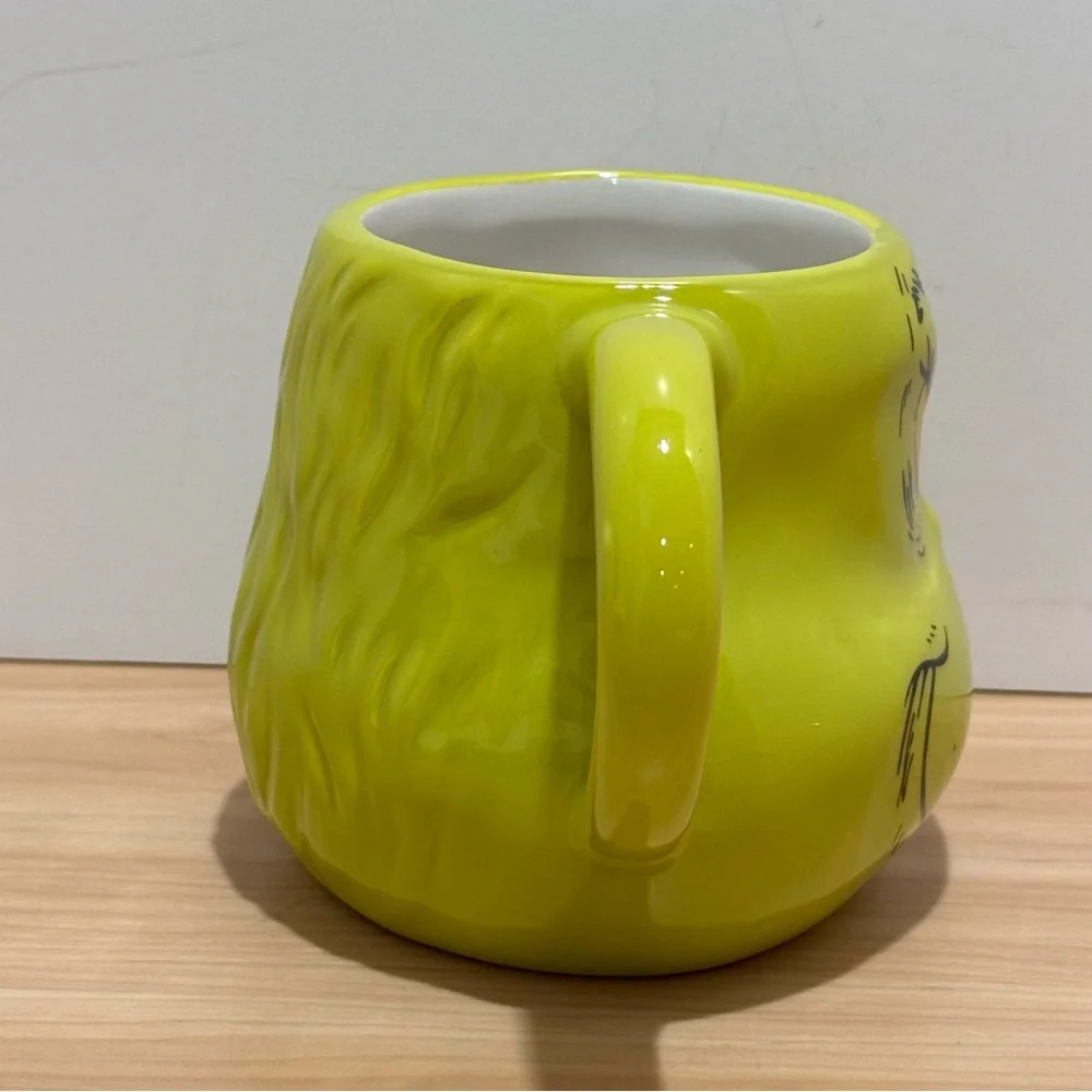 The Grinch Face Sculpted Mug Dr. Seuss Green Ceramic Coffee Cup ZB ZRIKE BRANDS - Picture 6 of 16